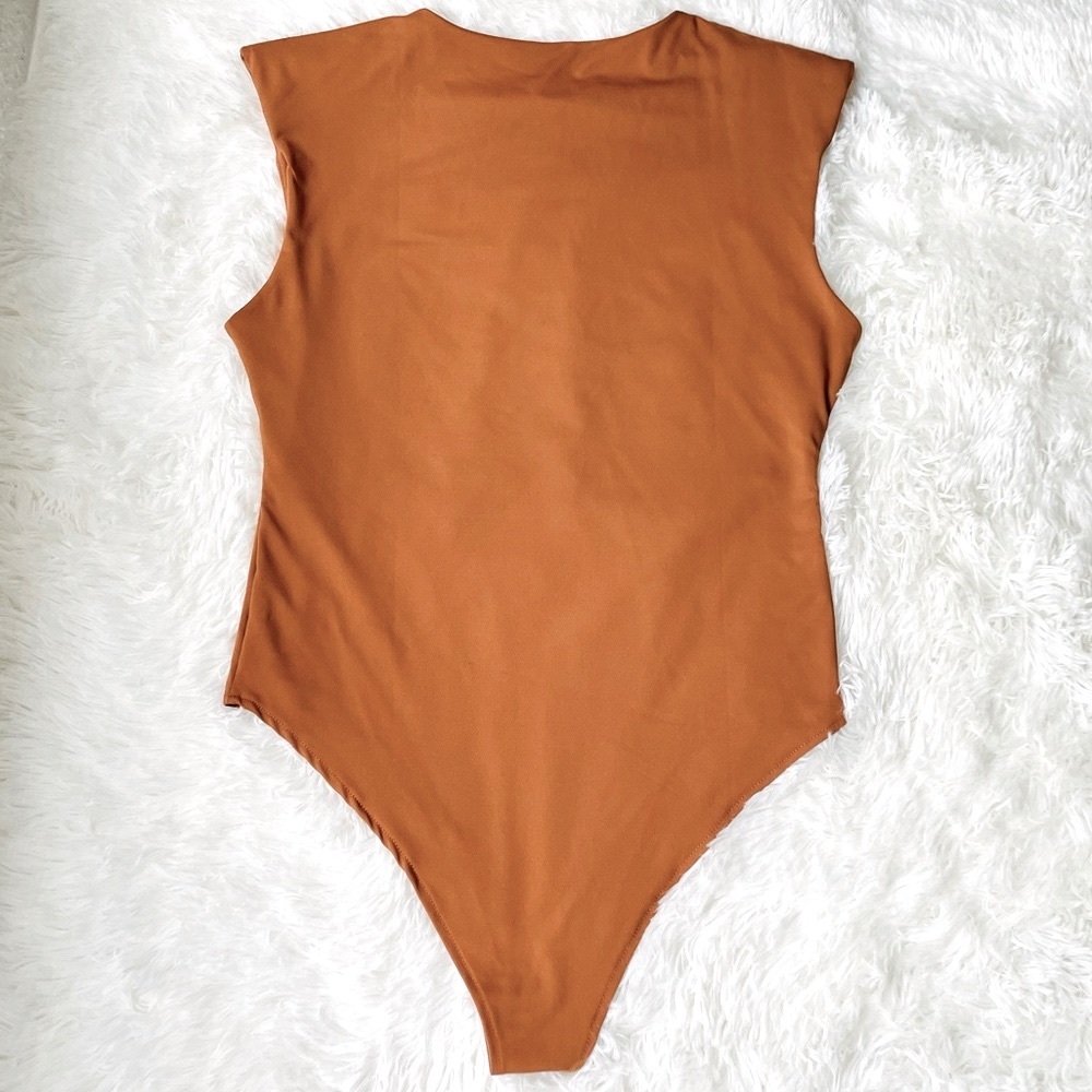 Sleeveless Brown Bodysuit, L - Picture 2 of 2